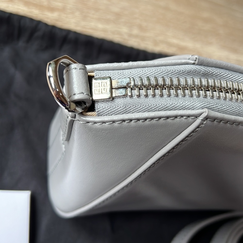 Givenchy Nano Antigona Leather Crossbody Bag Gray - Picture 8 of 12